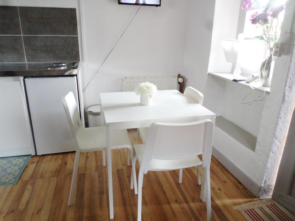 Les Marronniers Bed & Breakfast La Chapelle-sous-Brancion Luaran gambar